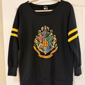 Black Hogwarts Crest Sweatshirt